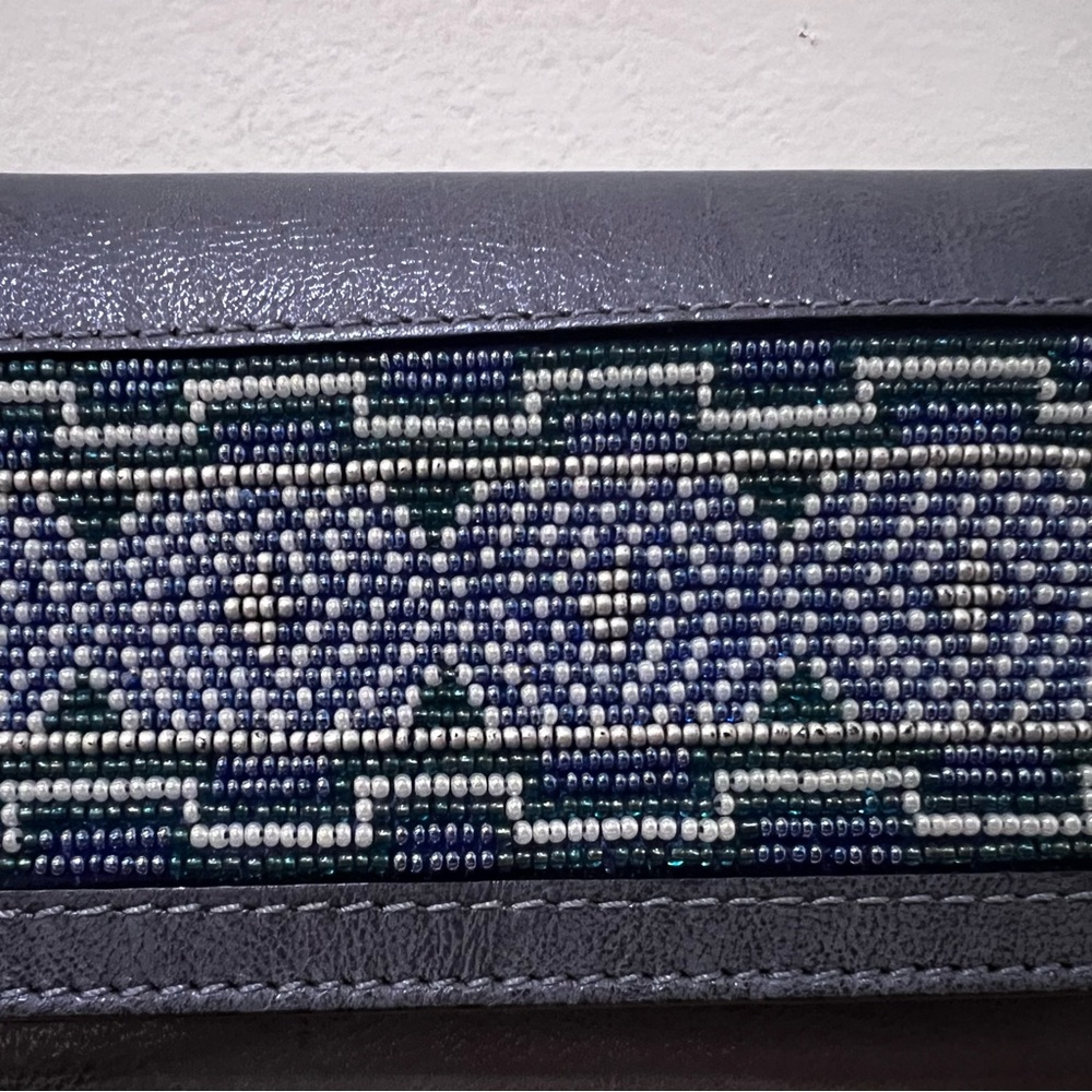 Donald J. Pliner Elegant Navy Blue Leather Beaded Clutch - Picture 2 of 7